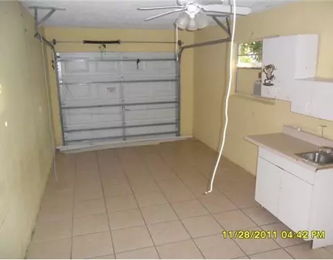 127 3rd St, Jupiter, FL 33458 photo 4