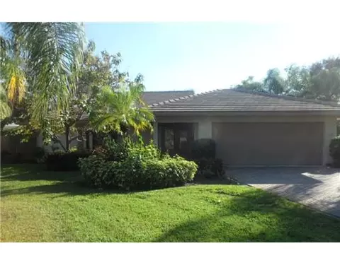 4830 Pine Tree Dr, Boynton Beach, FL 33436 photo 1