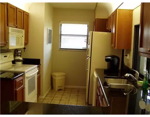 1127 E Seminole #2C, Jupiter, FL 33477 photo 2