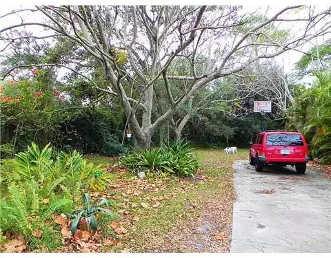 8866 Cherry Ln, Stuart, FL 34997 photo 8