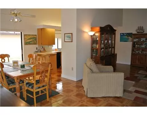 111 Beach Summit Ct, Jupiter, FL 33477 photo 3