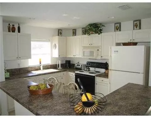 4564 SE Murray Cove Cir, Stuart, FL 34997 photo 4