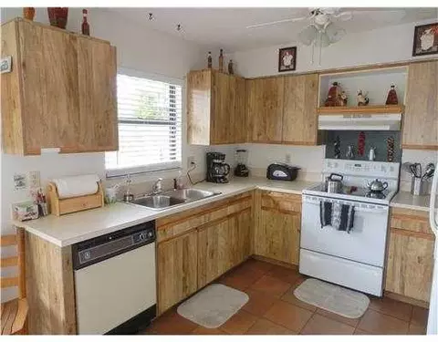 5961 Pine Dr, Stuart, FL 34997 photo 9