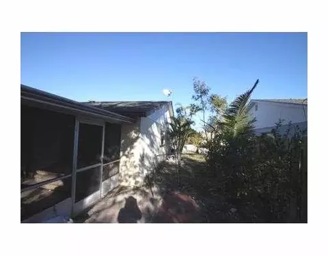 4358 SE Hamilton Ln, Stuart, FL 34997 photo 3