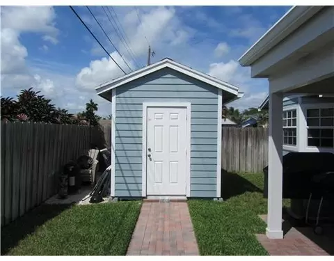 518 E Whitney Dr, Jupiter, FL 33458 photo 13