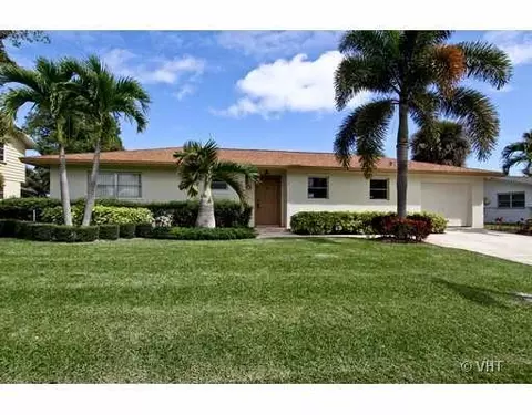 217 W W Cir, Jupiter, FL 33458 photo 1