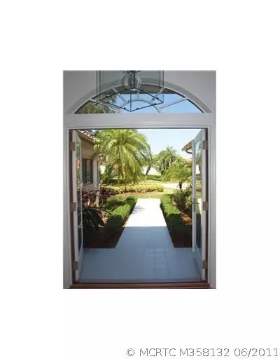 107 Magic Way, Jupiter, FL 33458 photo 4