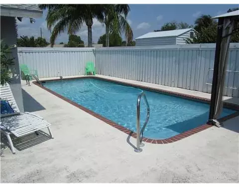 519 E Whitney Cir, Jupiter, FL 33458 photo 9