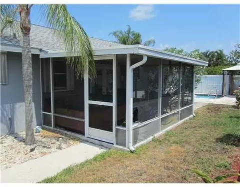 519 E Whitney Cir, Jupiter, FL 33458 photo 14