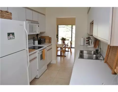 3853 Cape Pointe Cir, Jupiter, FL 33477 photo 8