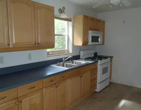 2413 SE Washington St, Stuart, FL 34997 photo 5