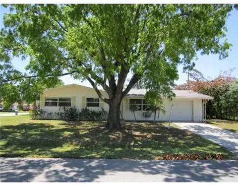 4636 Northview Dr, Jupiter, FL 33458 photo 1