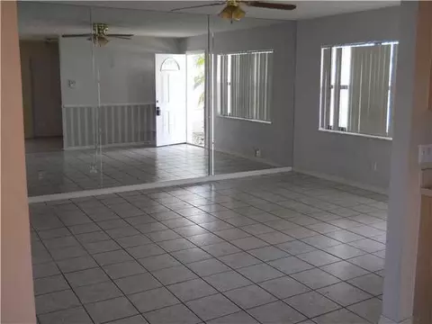 2224 SE Washington St, Stuart, FL 34997 photo 9