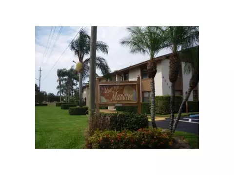 4885 SE Capstan Ave #E-28, Stuart, FL 34997 photo 4