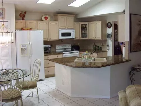 152 Cypress Cv, Jupiter, FL 33458 photo 8