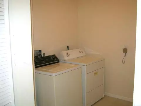 114 Adobe Cir, Jupiter, FL 33458 photo 8