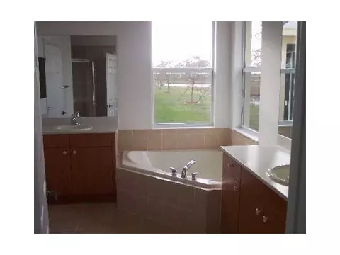1255 SE Kirk St, Stuart, FL 34997 photo 5