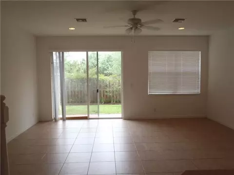 372 SE Bloxham Way, Stuart, FL 34997 photo 5