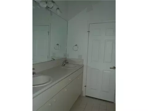 372 SE Bloxham Way, Stuart, FL 34997 photo 13