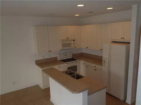 372 SE Bloxham Way, Stuart, FL 34997 photo 8