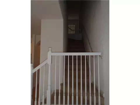 372 SE Bloxham Way, Stuart, FL 34997 photo 2