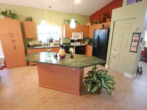 8581 Windfall Dr, Boynton Beach, FL 33437 photo 5