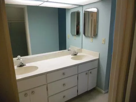 2852 SE Fairway, Stuart, FL 34997 photo 11