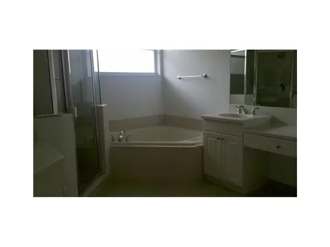 427 SE Walking Path, Stuart, FL 34997 photo 11