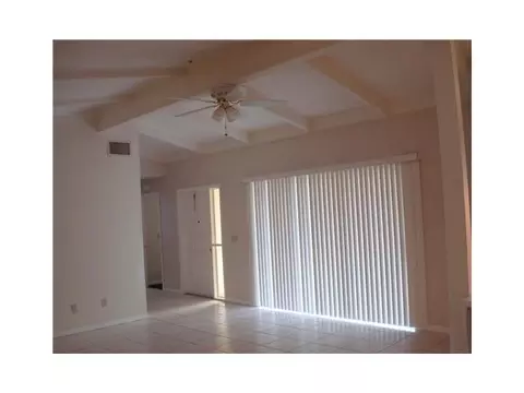 323 Winnachee Dr, Stuart, FL 34994 photo 4