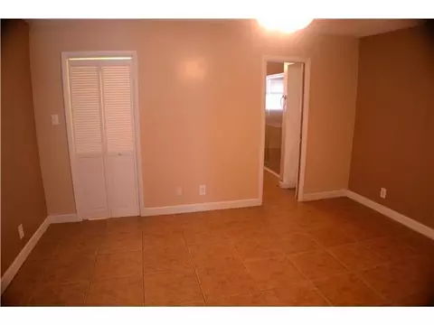 533 E Whitney Cir, Jupiter, FL 33458 photo 9
