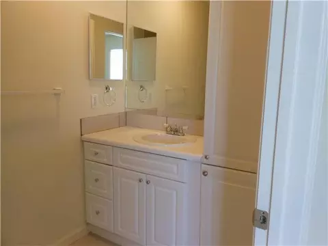 6895 Australian St, Jupiter, FL 33458 photo 9