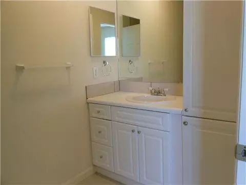 6895 Australian St, Jupiter, FL 33458 photo 13