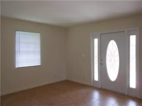 6895 Australian St, Jupiter, FL 33458 photo 2