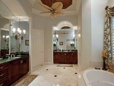 219 Commodore Dr, Jupiter, FL 33477 photo 10