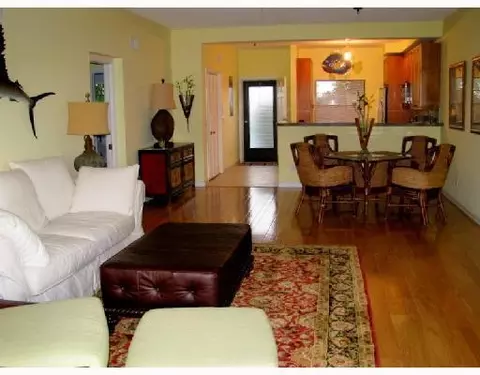 275 Beach #102-E, Tequesta, FL 33469 photo 5