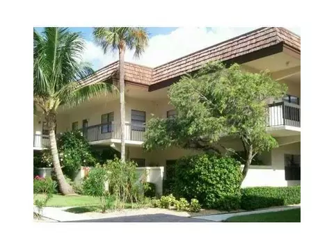 275 Beach #102-E, Tequesta, FL 33469 photo 1