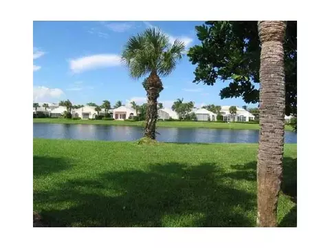 3739 Cape Pointe Cir, Jupiter, FL 33477 photo 2