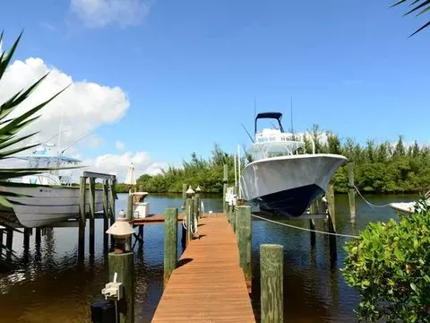 209 Elsa Rd, Jupiter, FL 33477 photo 5