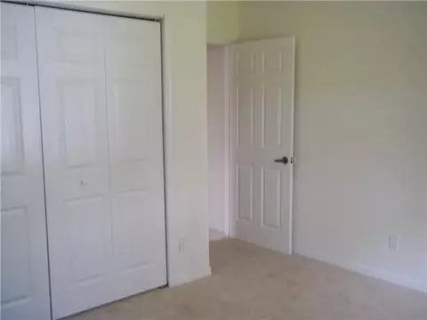 6241 SE Phillip Bend Ave, Stuart, FL 34997 photo 9
