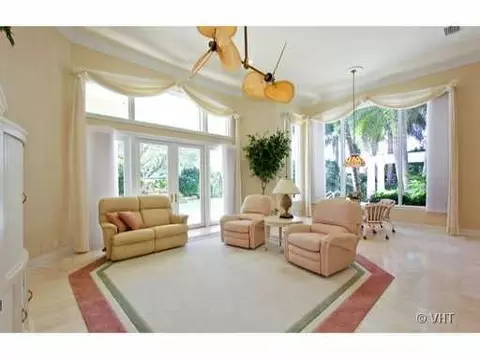 136 Olympus Way, Jupiter, FL 33477 photo 6