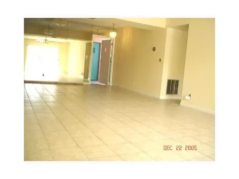 642 13th St #21, Boca Raton, FL 33486 photo 1