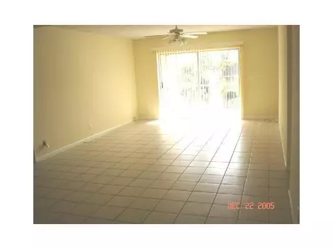 642 13th St #21, Boca Raton, FL 33486 photo 4