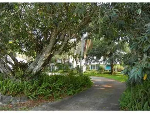5111 Laird Ln, Jupiter, FL 33458 photo 12