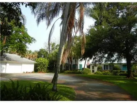 5111 Laird Ln, Jupiter, FL 33458 photo 10