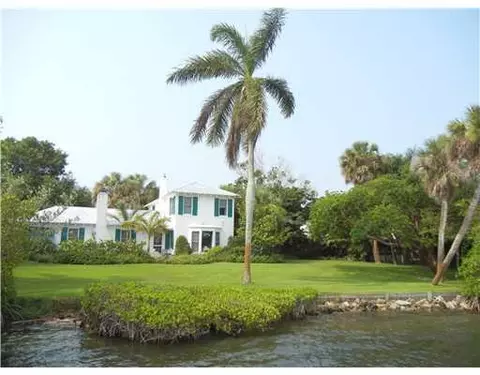 5111 Laird Ln, Jupiter, FL 33458 photo 2