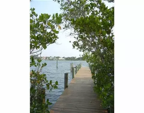 5111 Laird Ln, Jupiter, FL 33458 photo 6