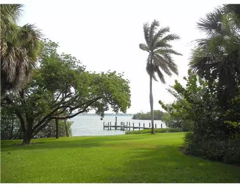5111 Laird Ln, Jupiter, FL 33458 photo 4