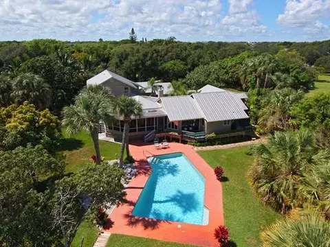 201 SE Harbor Point Dr, Stuart, FL 34996 photo 19