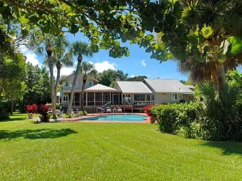 201 SE Harbor Point Dr, Stuart, FL 34996 photo 15