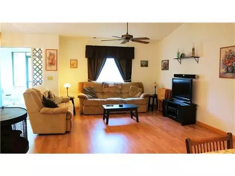6234 Thomas Dr, Stuart, FL 34997 photo 2